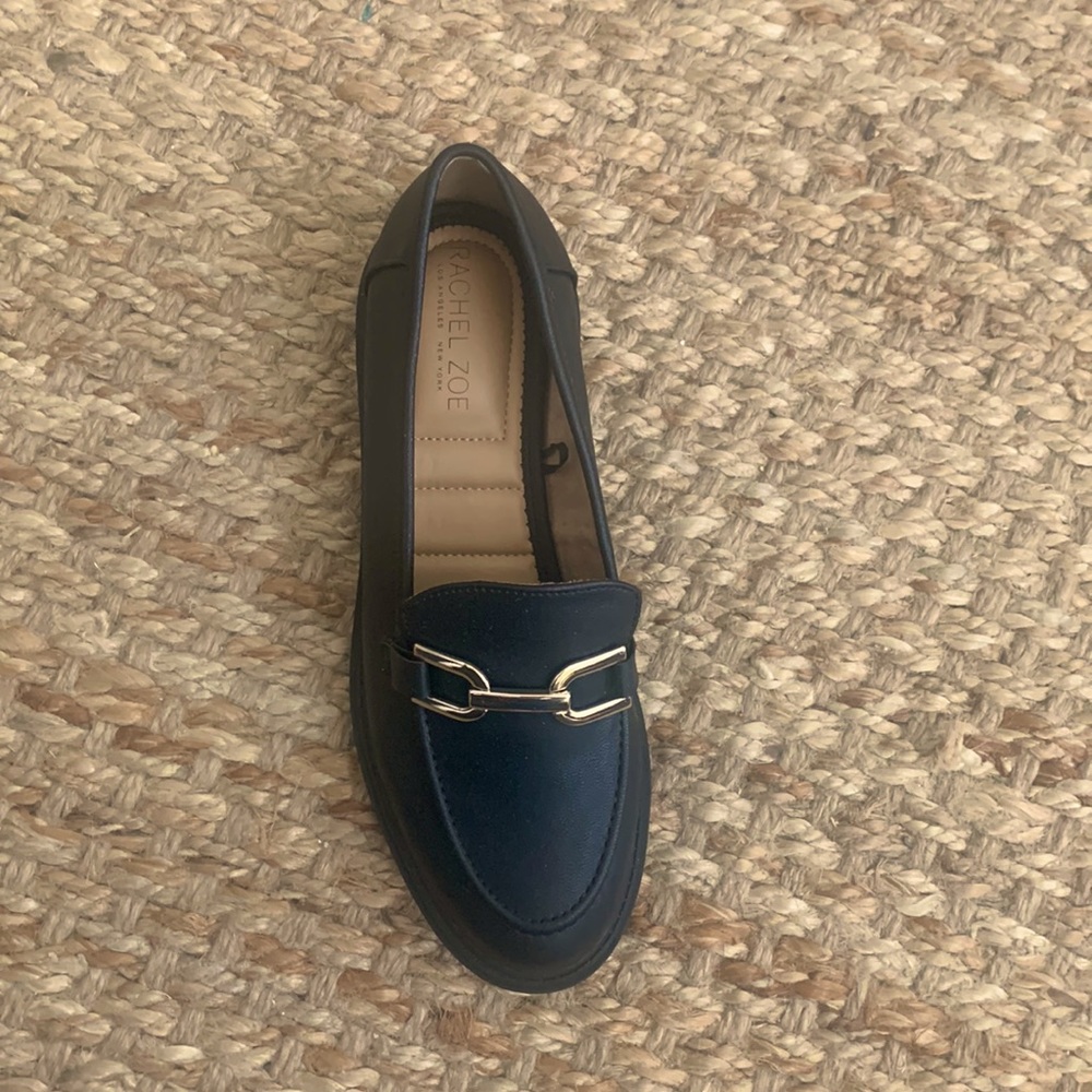 Brand new, gold, detail, 2” Heel